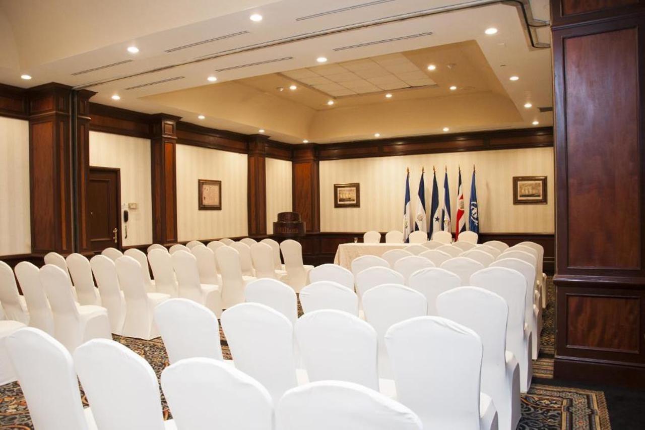 Hilton Princess San Pedro Sula Exterior photo